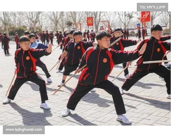 少林延鲁武术学校:传承千年的武术智慧 少林延鲁武术学校:传承千年的武术智慧